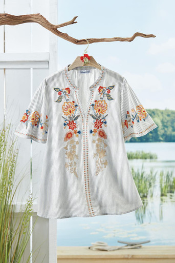 Bella Flora Embroidered Top